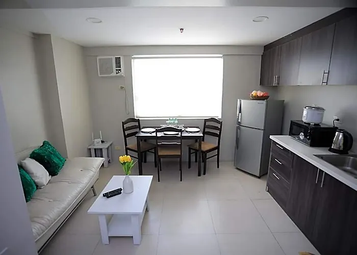 Loft Unit In New Quezon 호텔